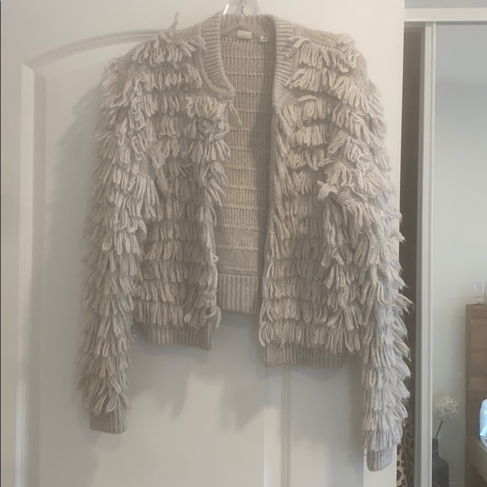 Fringe sweater